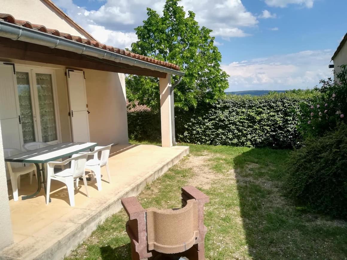 Village De Gites La Fontinelle Bessas Kamer foto