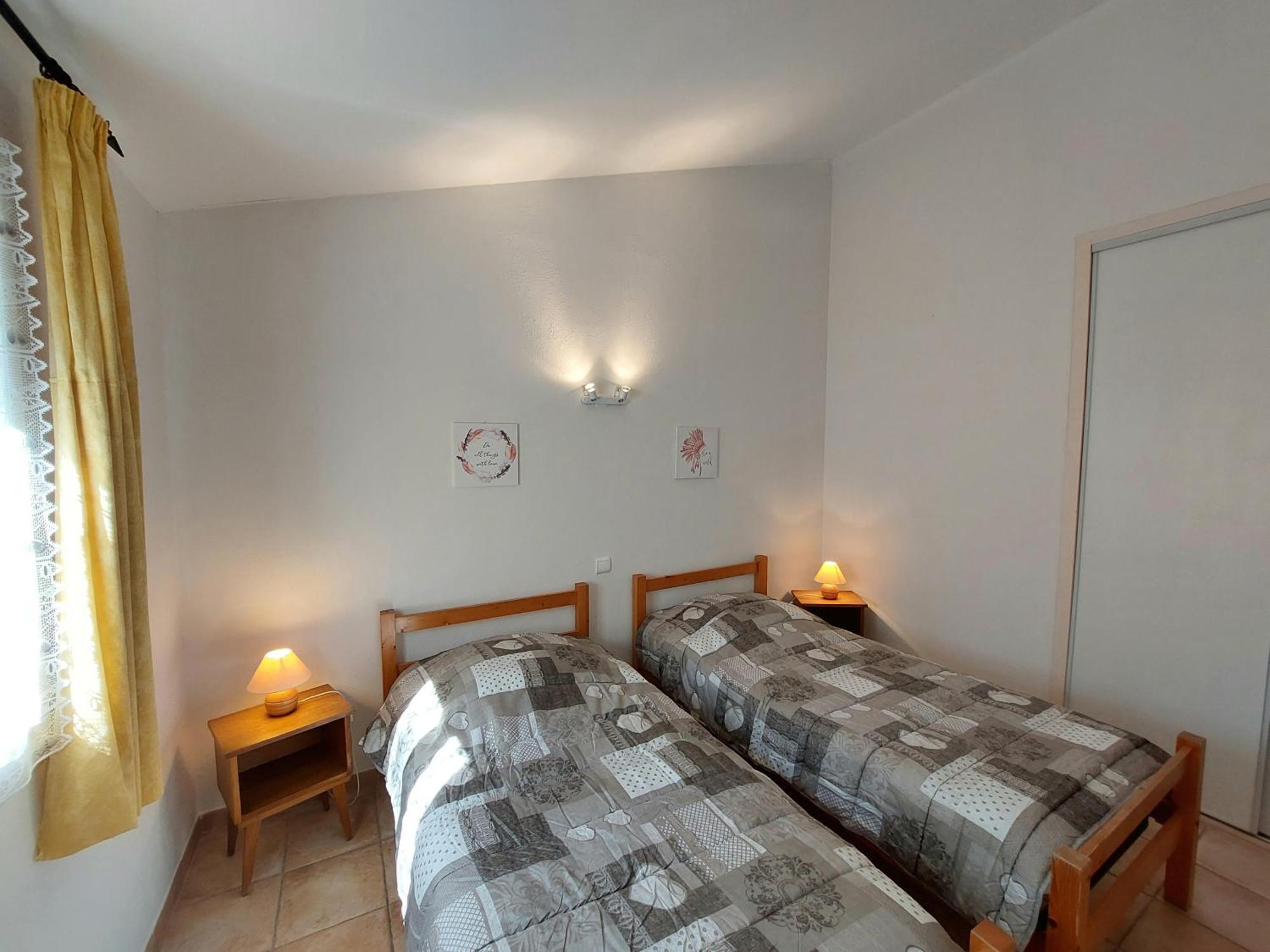 Village De Gites La Fontinelle Bessas Kamer foto